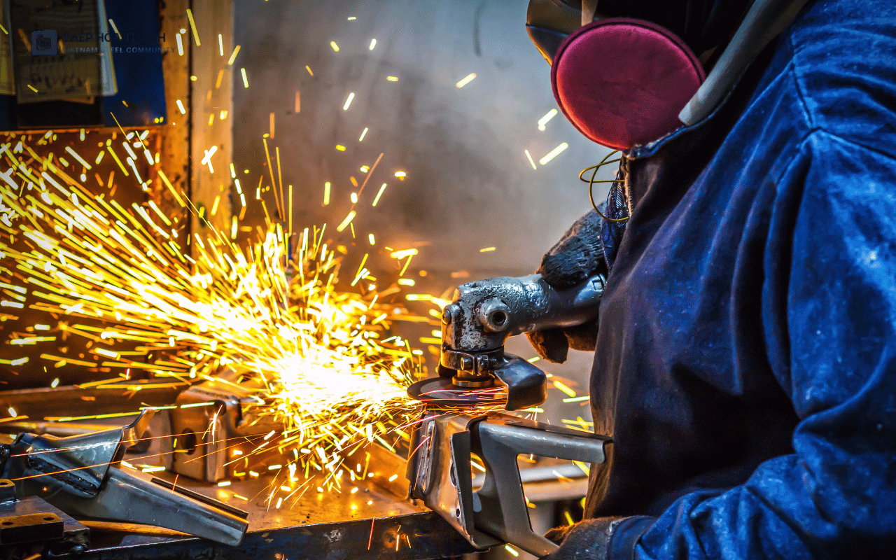 Acumatica Manufacturing: Giải pháp ERP cho nhà máy thép 2026