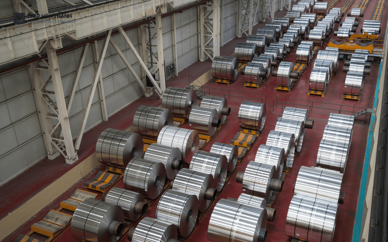 Chuyển đổi vận hành xưởng thép: ERP nào tối ưu real-time job tracking?